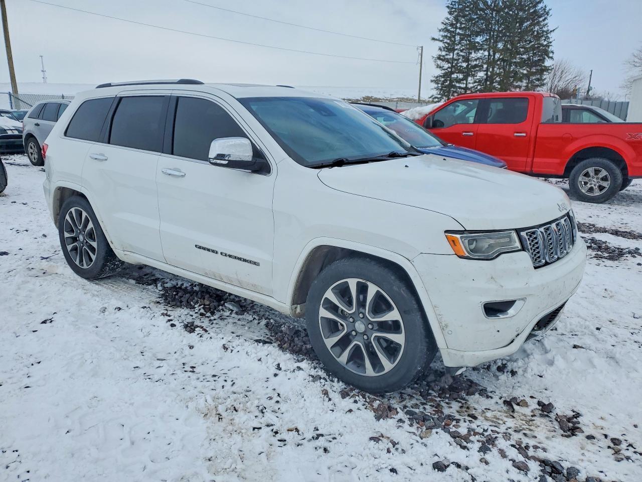 2017 Jeep Grand Cherokee Overland - Фото 4