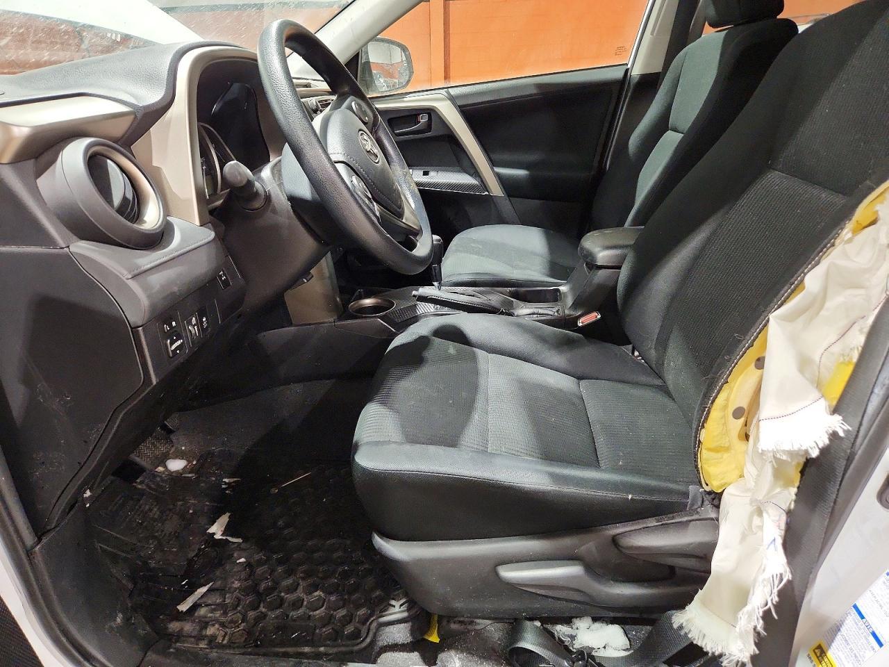 2015 Toyota Rav4 Le - Image 7