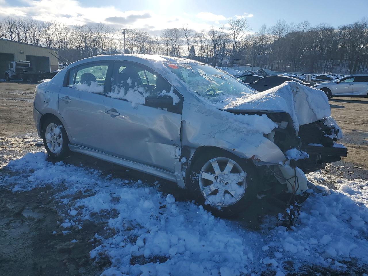 2010 Nissan Sentra 2.0 - Image 4