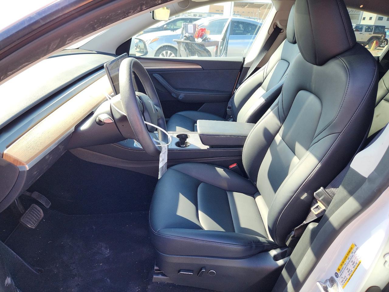 2023 Tesla Model Y - Image 7