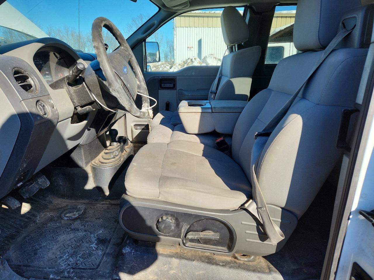 2005 Ford F150 - Фото 7