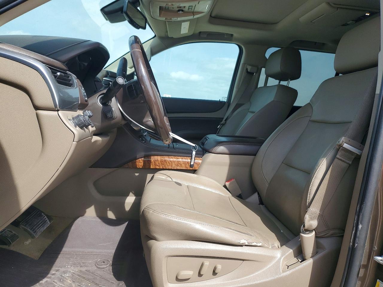 2016 Chevrolet Suburban K1500 Ltz - Image 7