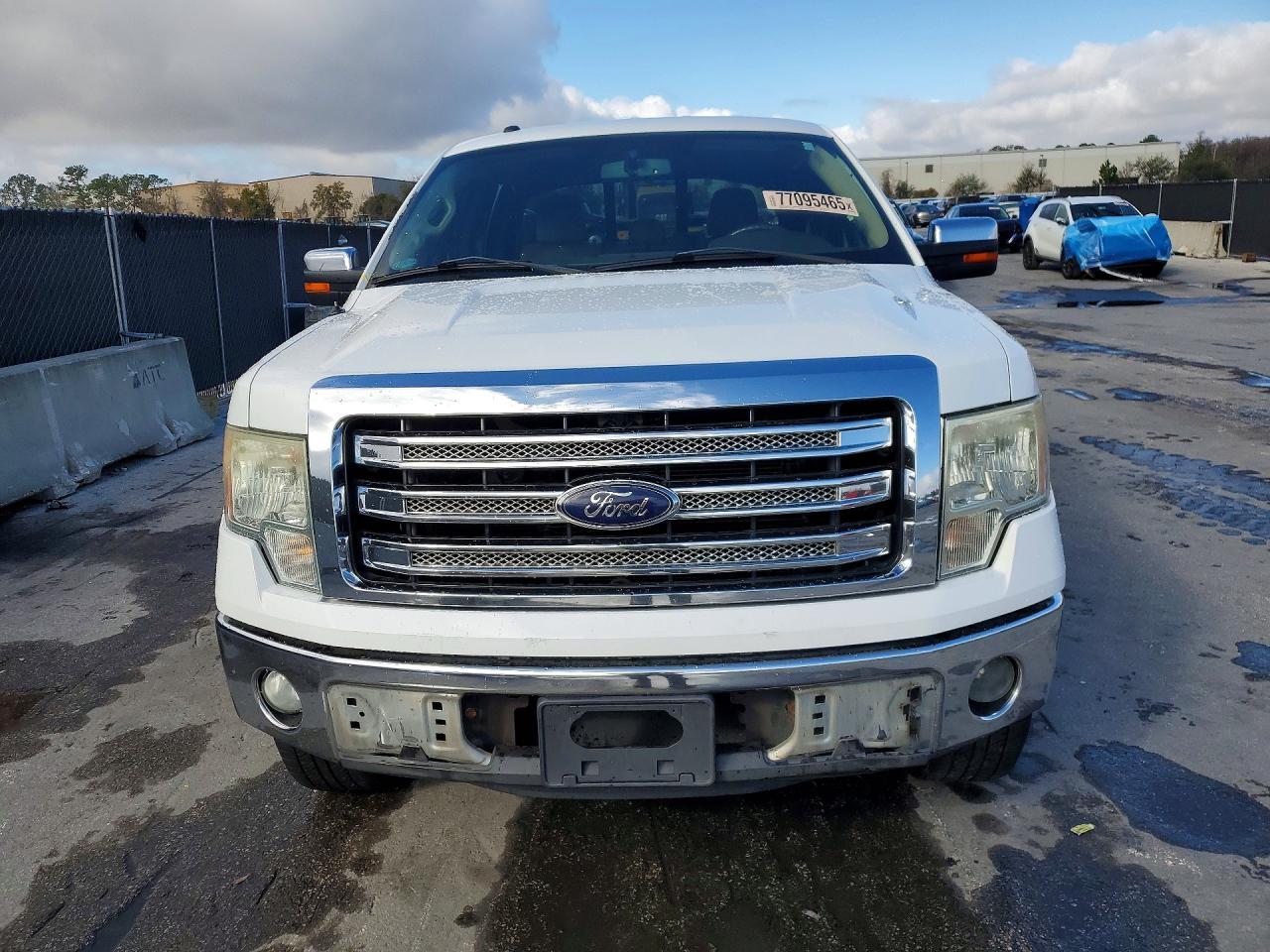 2013 Ford F150 Supercrew - Image 5