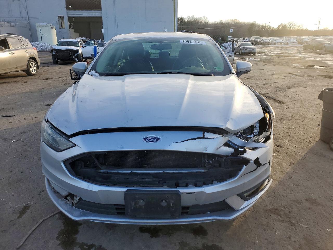 2017 Ford Fusion Se Hybrid - Фото 5
