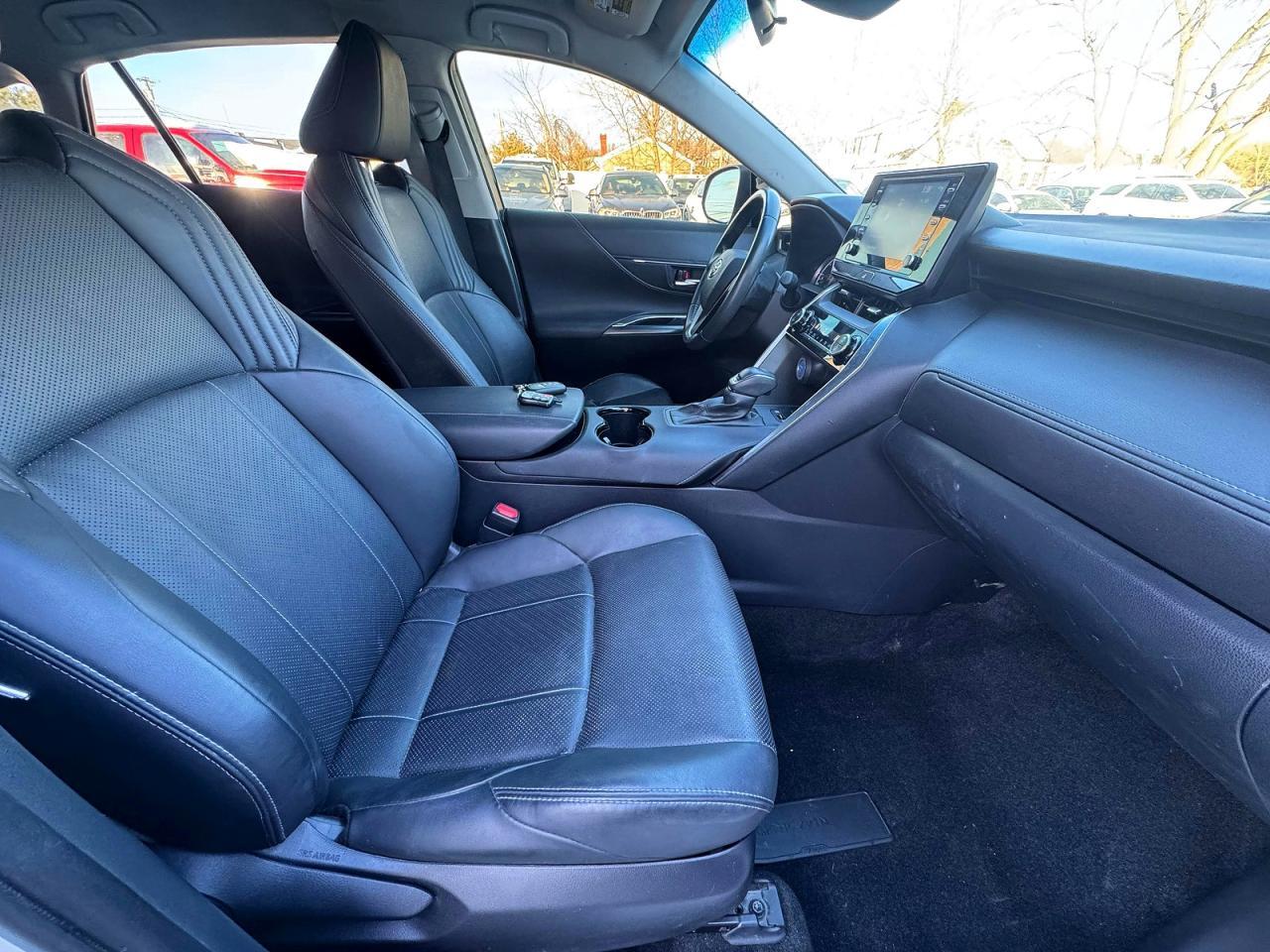 2021 Toyota Venza Le - Фото 5