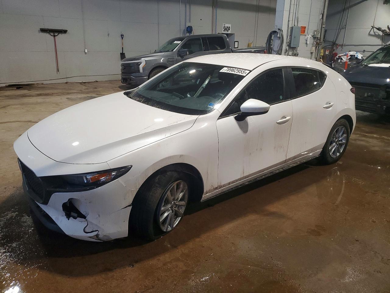 2025 Mazda 3 Select Sport