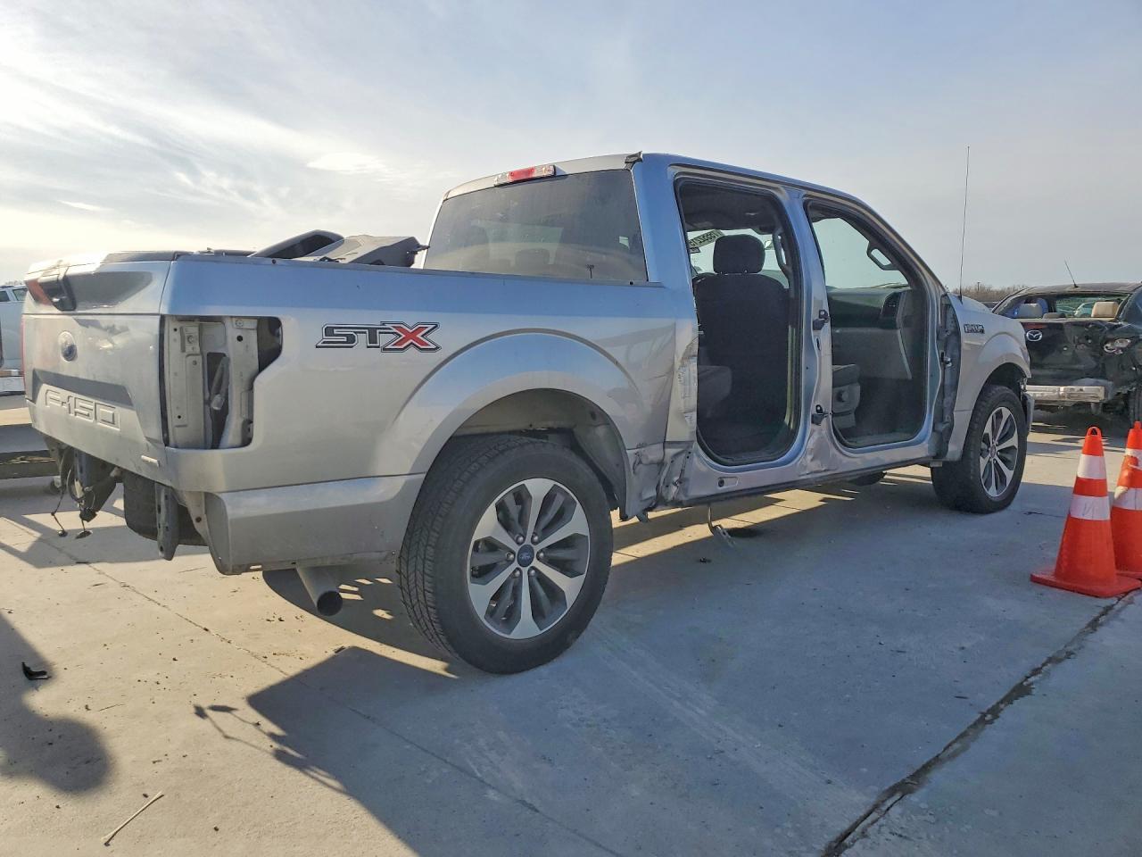 2020 Ford F150 Supercrew - Фото 3