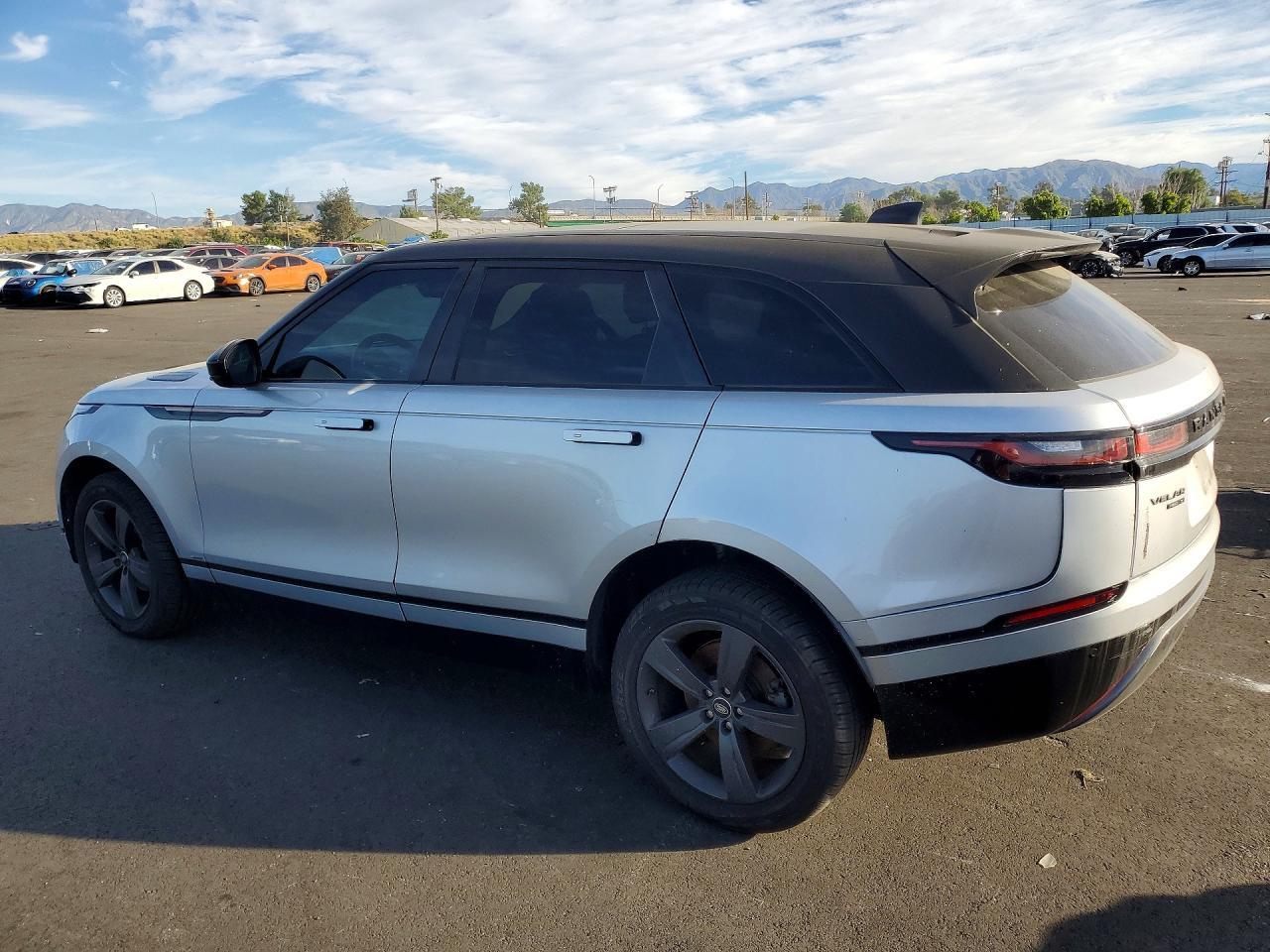 2020 Land Rover Range Rover Velar R-Dynamic S - Фото 2