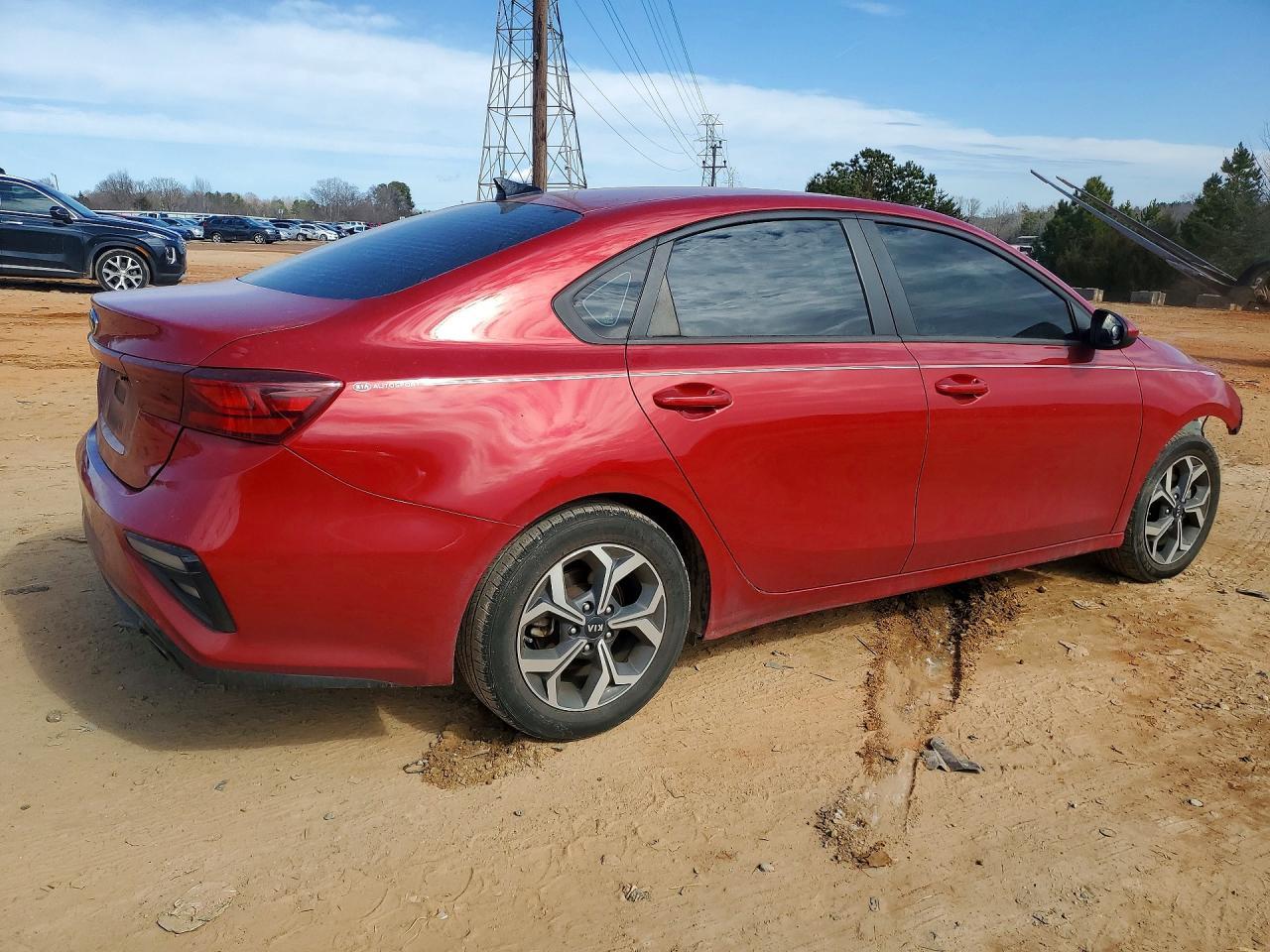 2021 Kia Forte Fe - Image 3