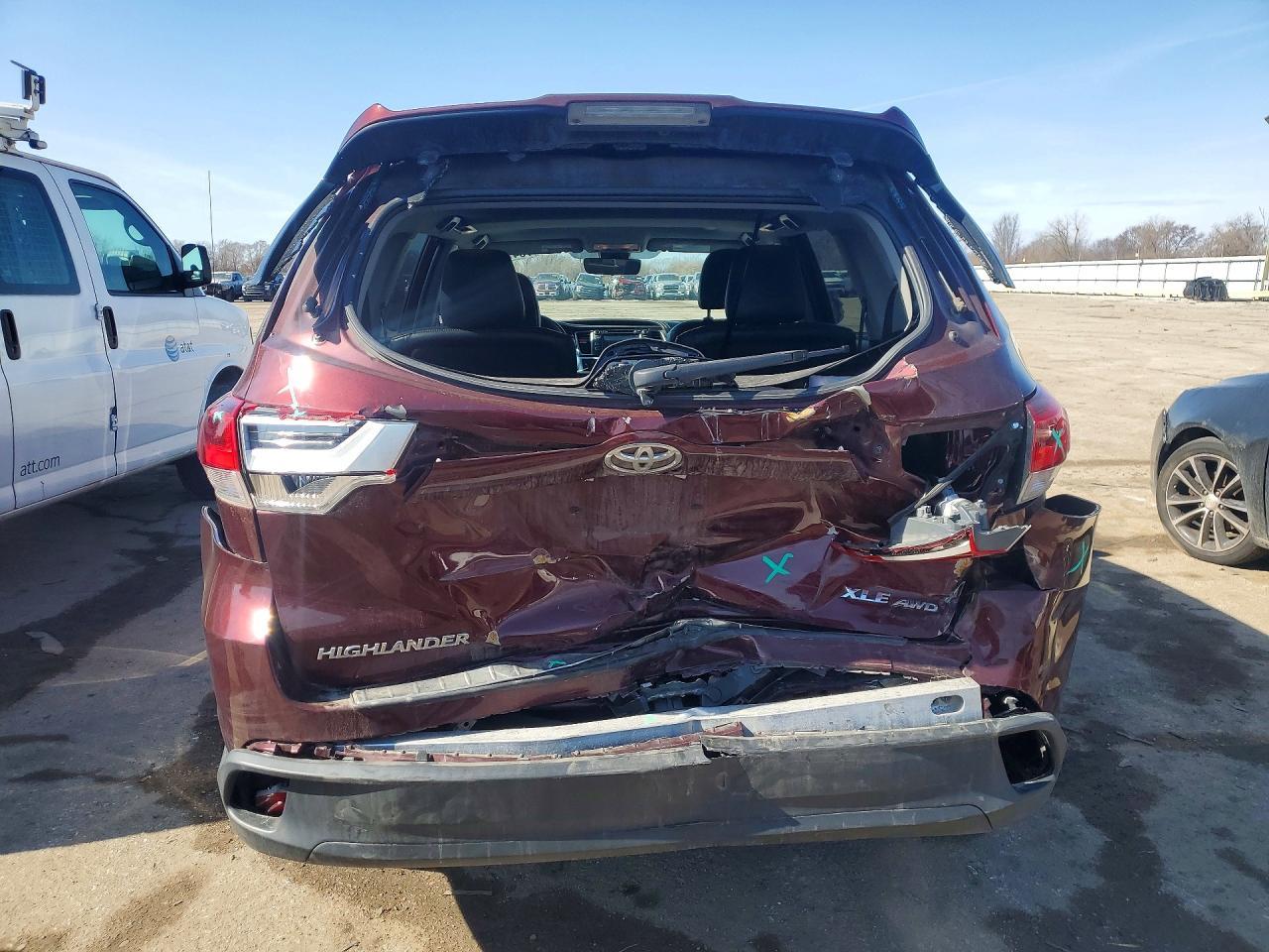 2019 Toyota Highlander Xle - Image 6