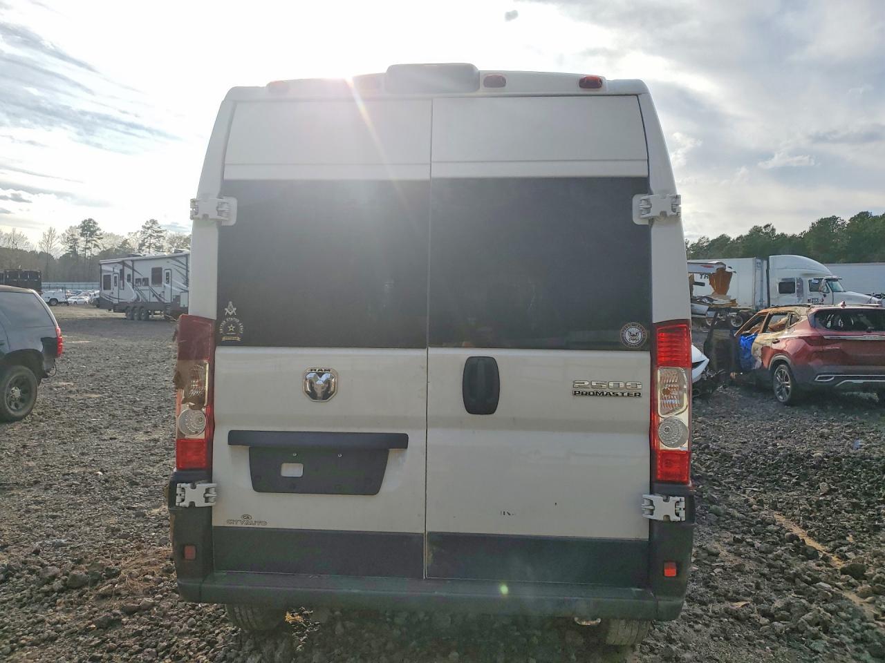 2023 Ram Promaster 2500 2500 High - Фото 6