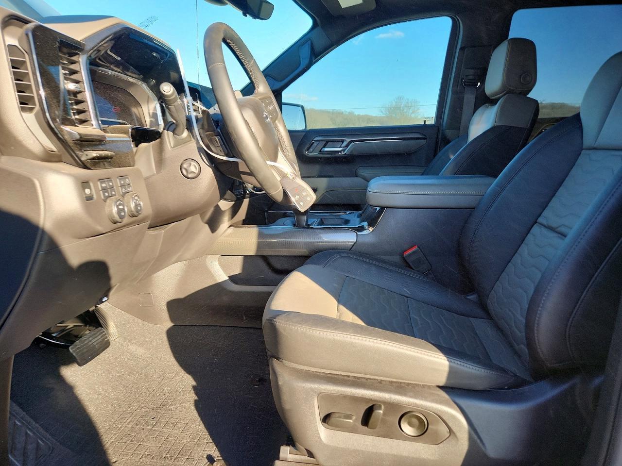 2025 Chevrolet Silverado K1500 Zr2 - Фото 7