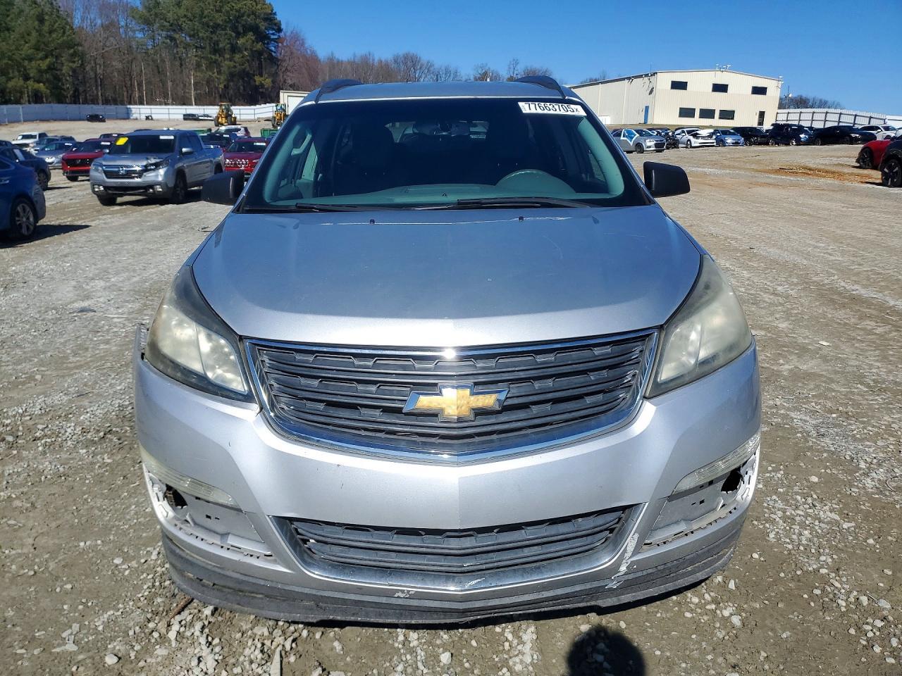 2015 Chevrolet Traverse Ls - Фото 5