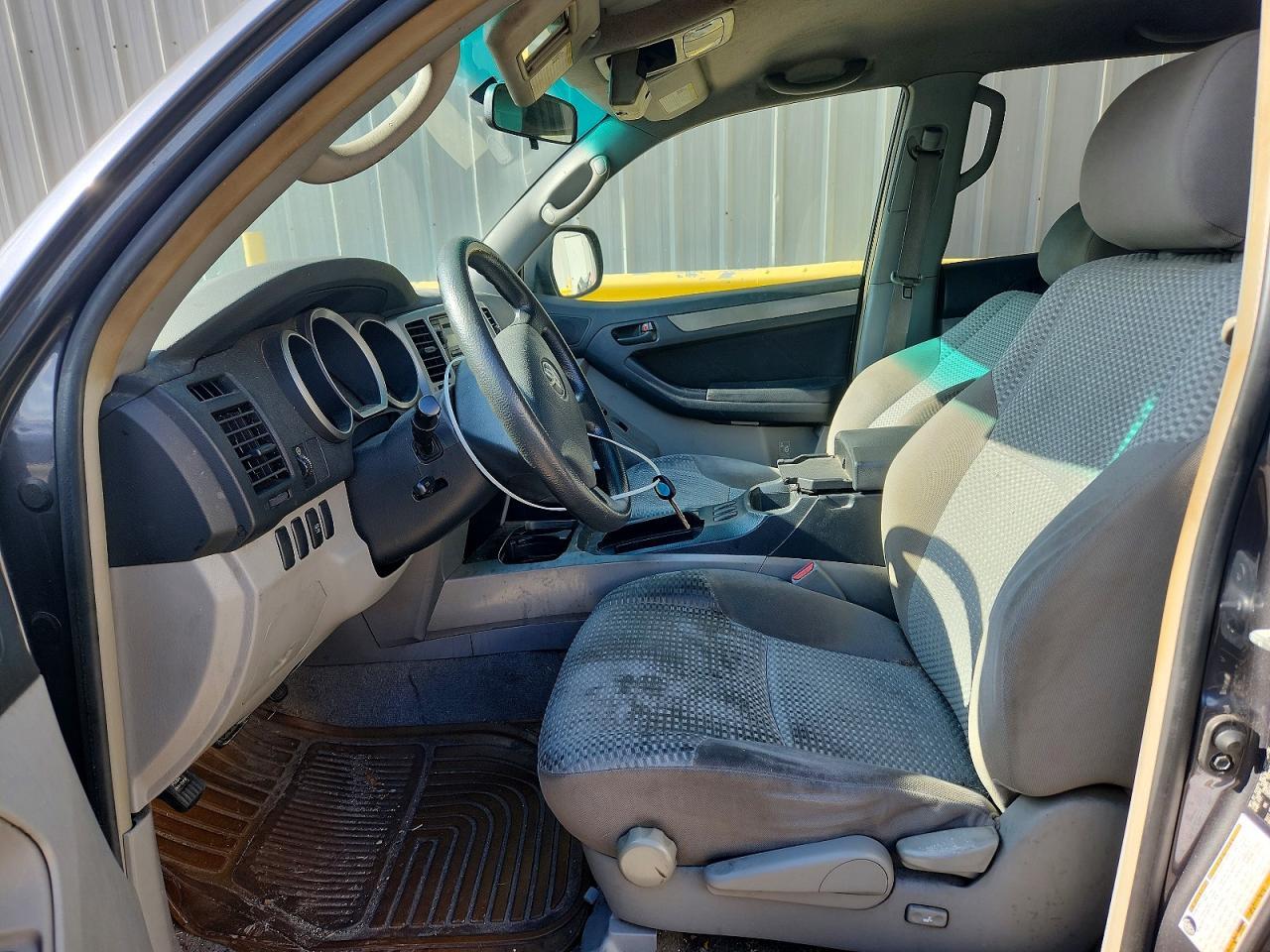 2007 Toyota 4Runner Sr5 - Image 7