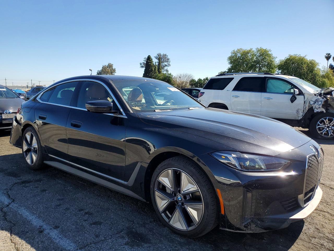 2025 BMW I4 Edrive 40 - Фото 4