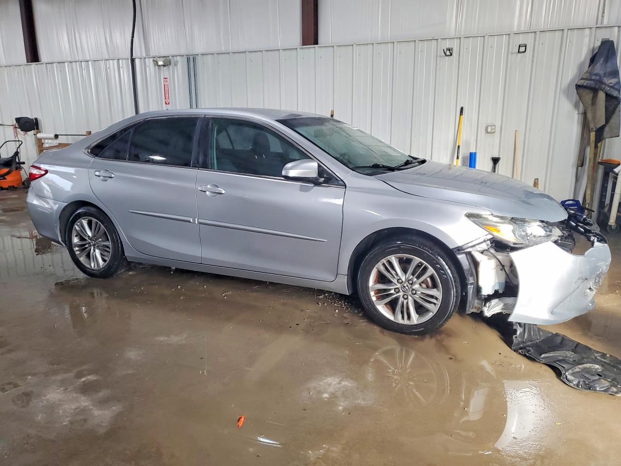 2015 Toyota Camry Se - Фото 4