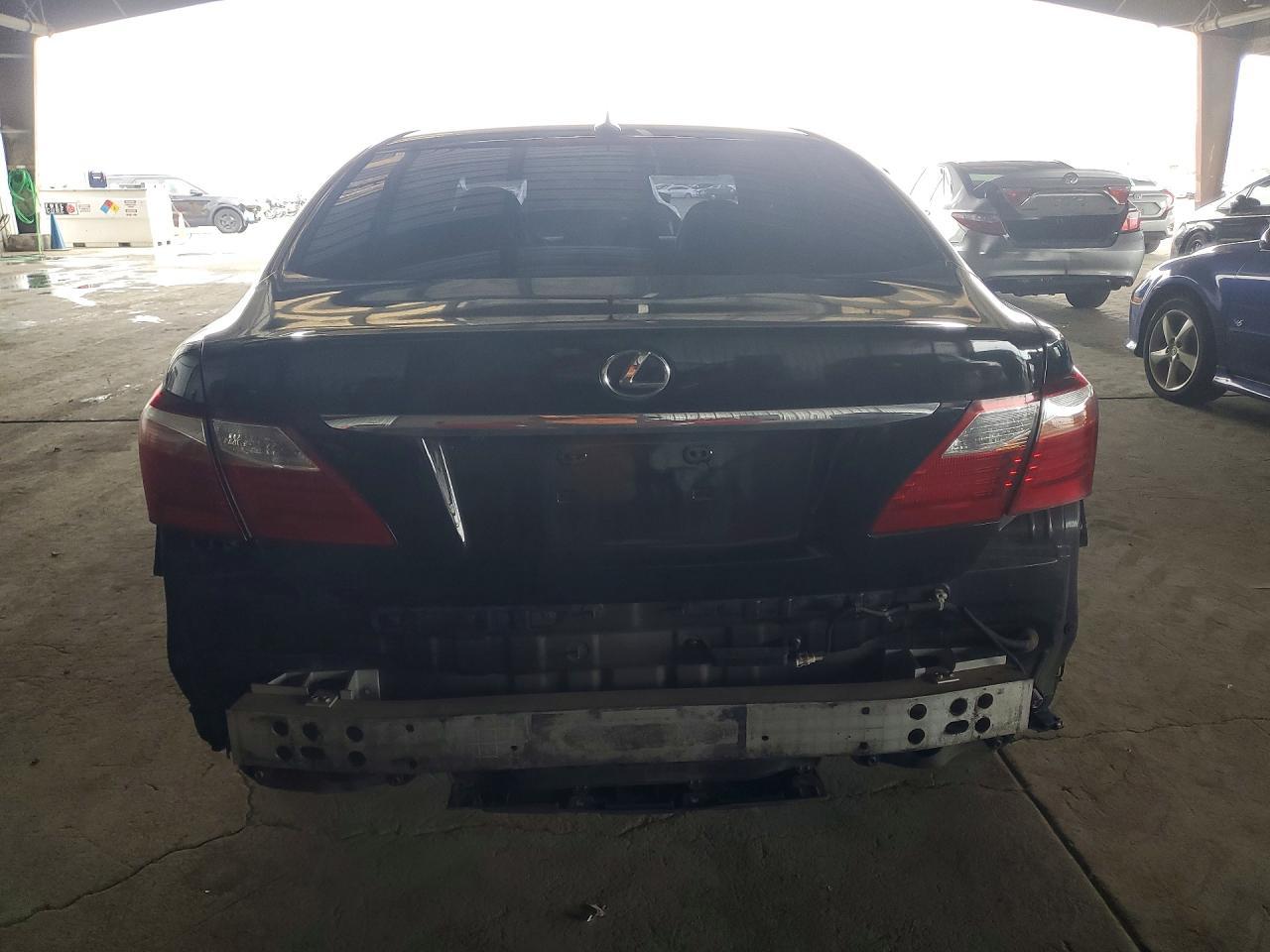 2011 Lexus Ls 460L - Image 6