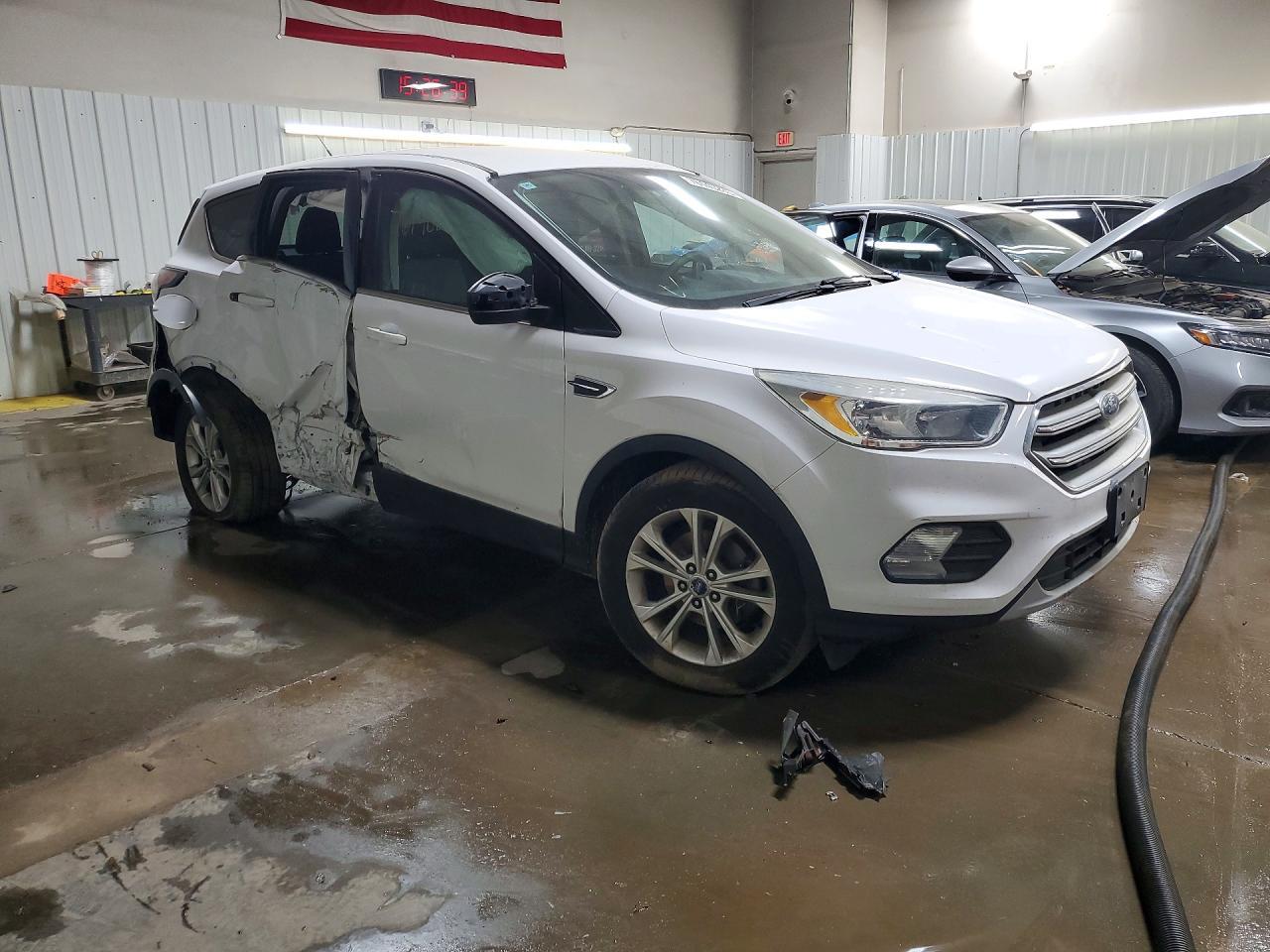2017 Ford Escape Se - Image 4