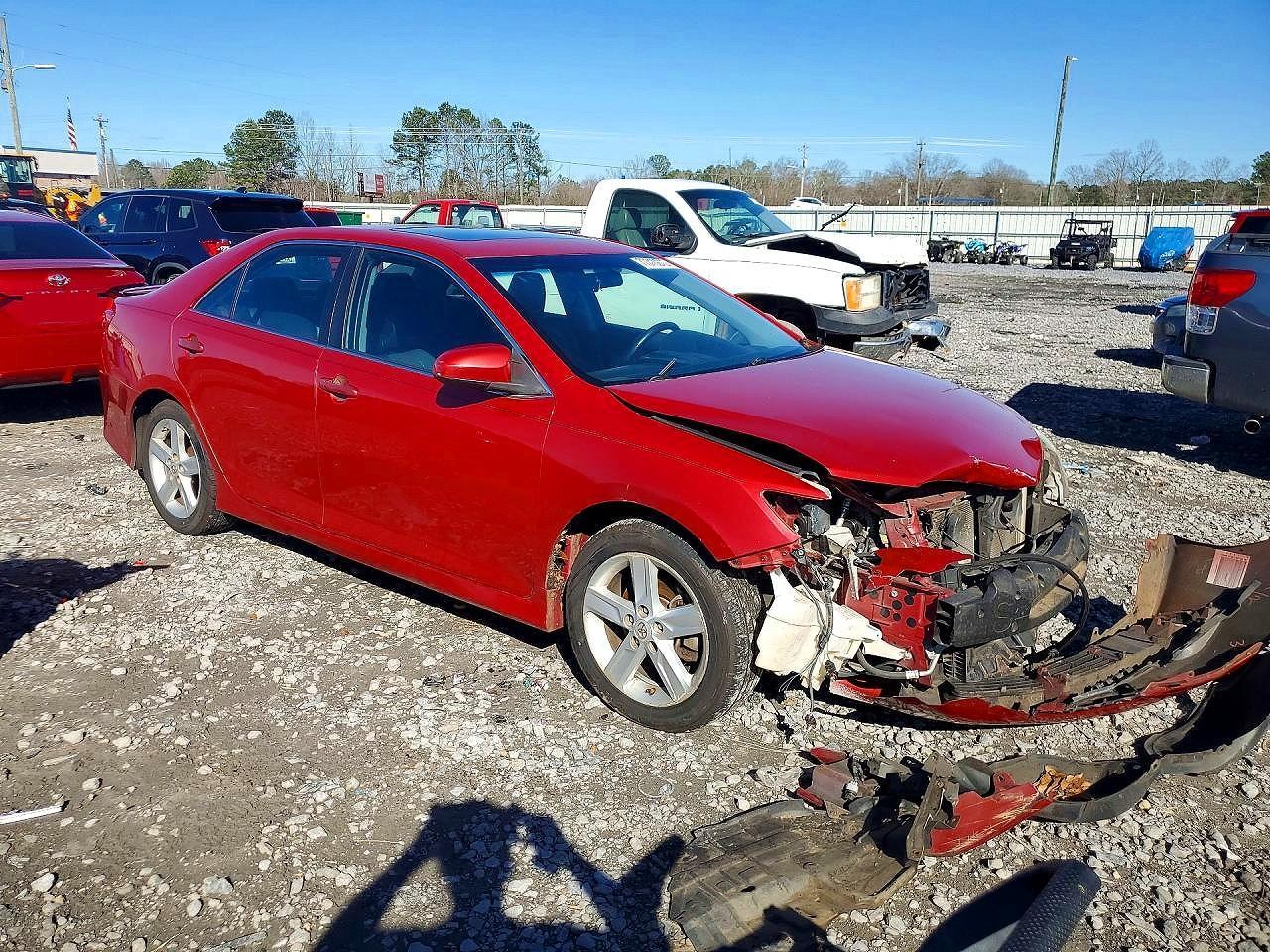 2013 Toyota Camry L - Фото 4