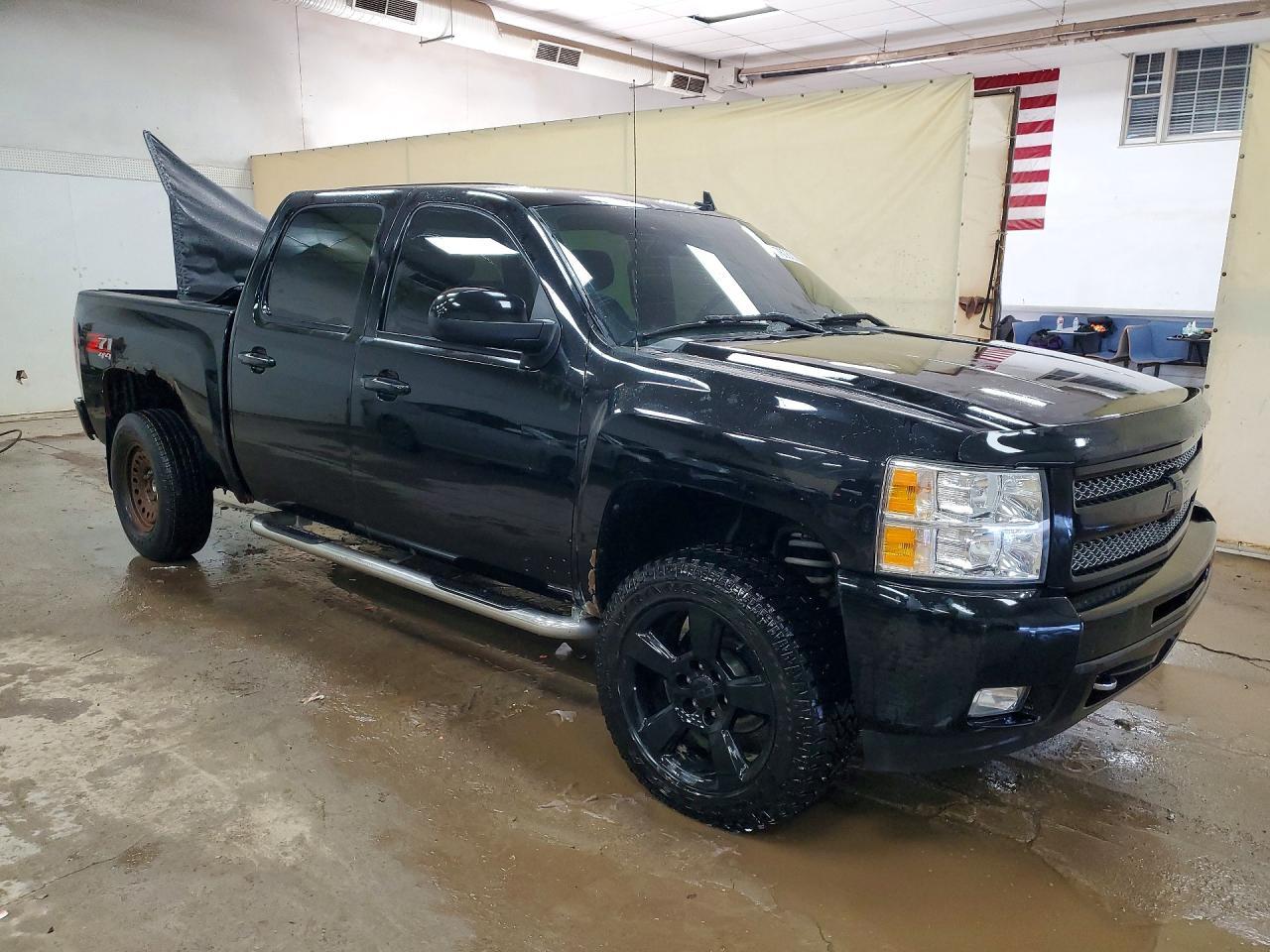 2011 Chevrolet Silverado K1500 Ltz - Image 4