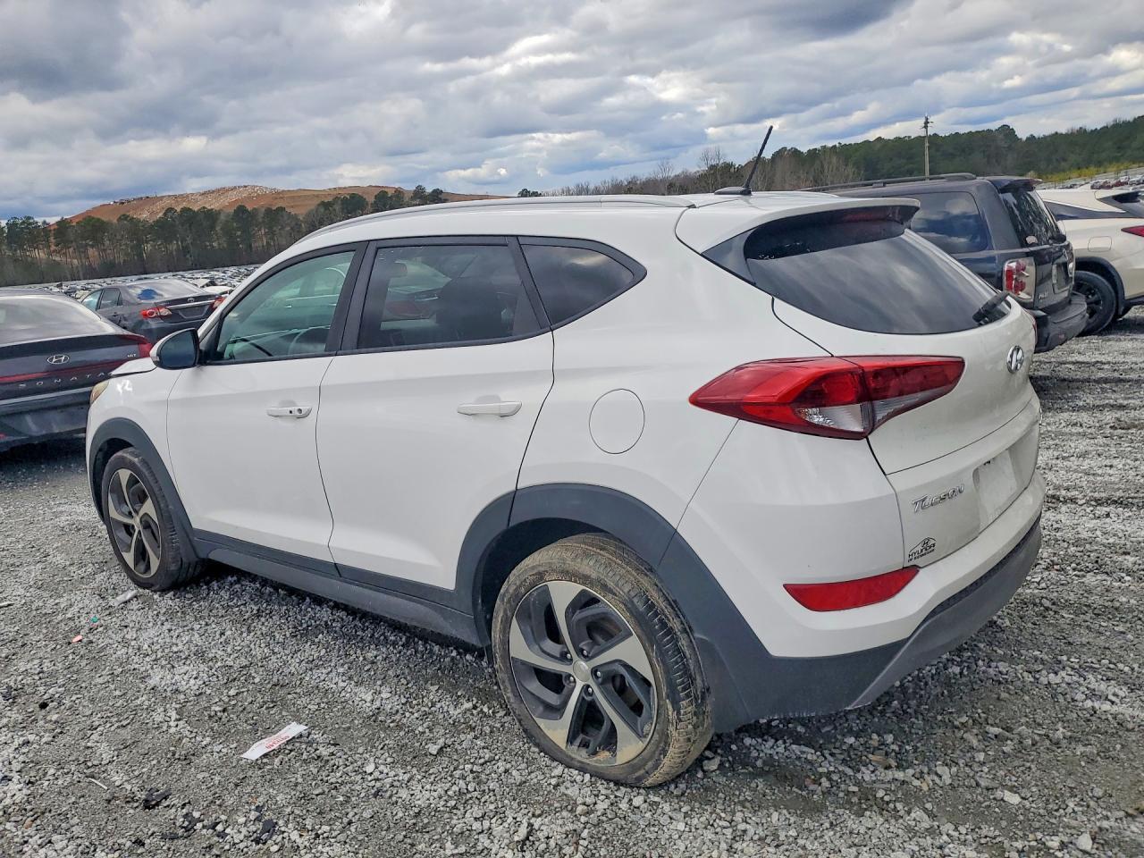2016 Hyundai Tucson Sport - Фото 2