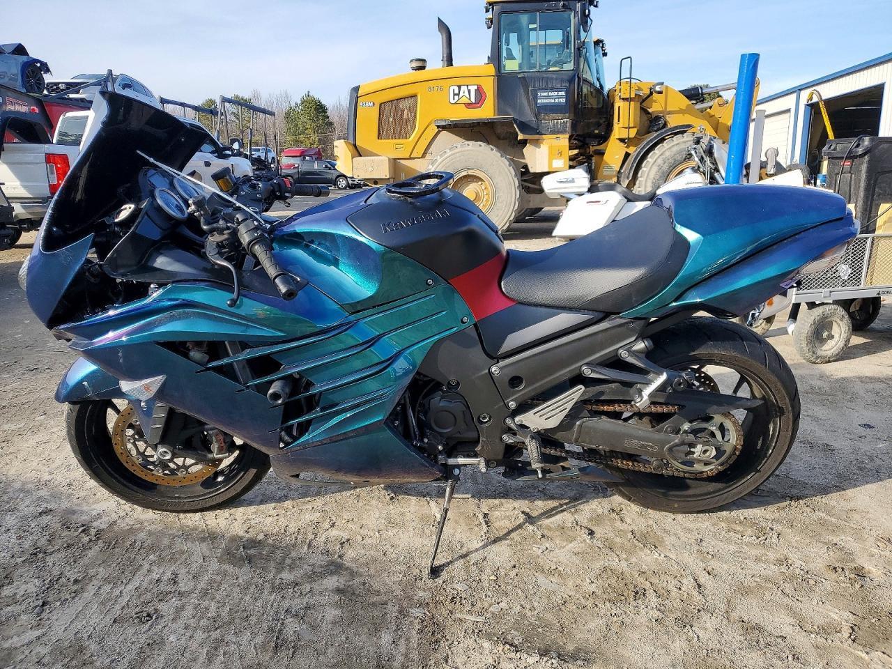 2025 Kawasaki Zx1400 J - Image 3