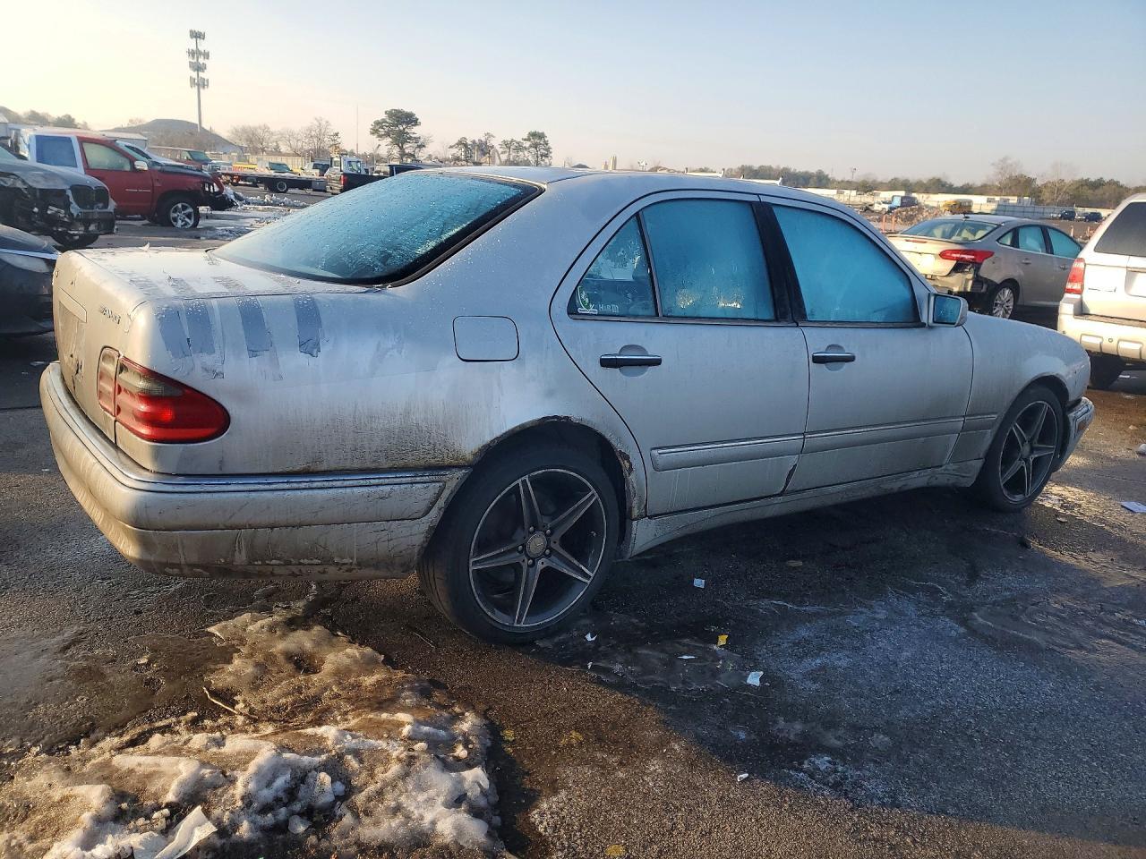 1999 Mercedes-Benz E 55 Amg - Image 3
