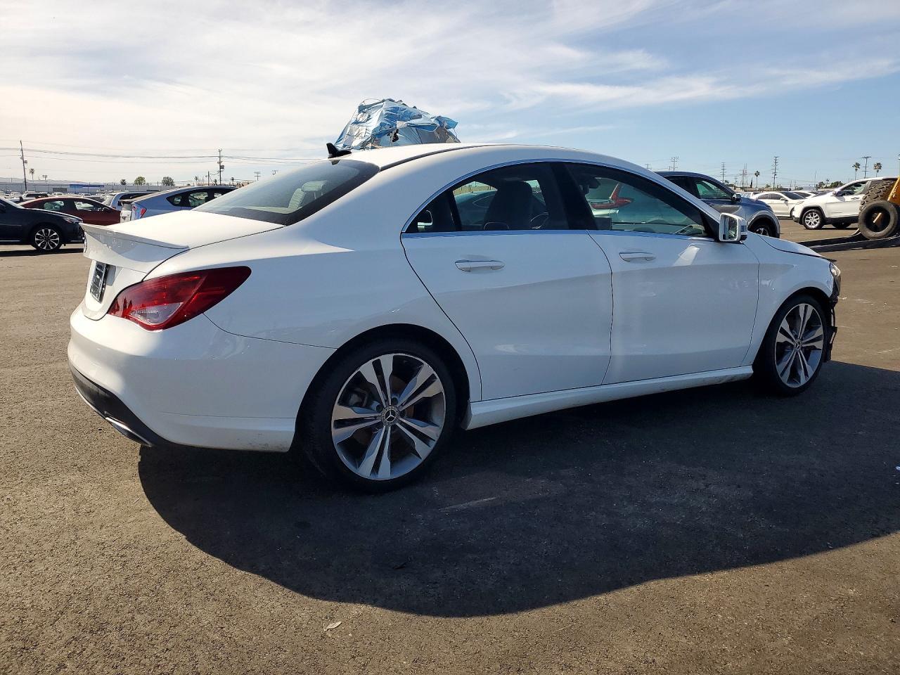 2019 Mercedes-Benz Cla 250 - Фото 3