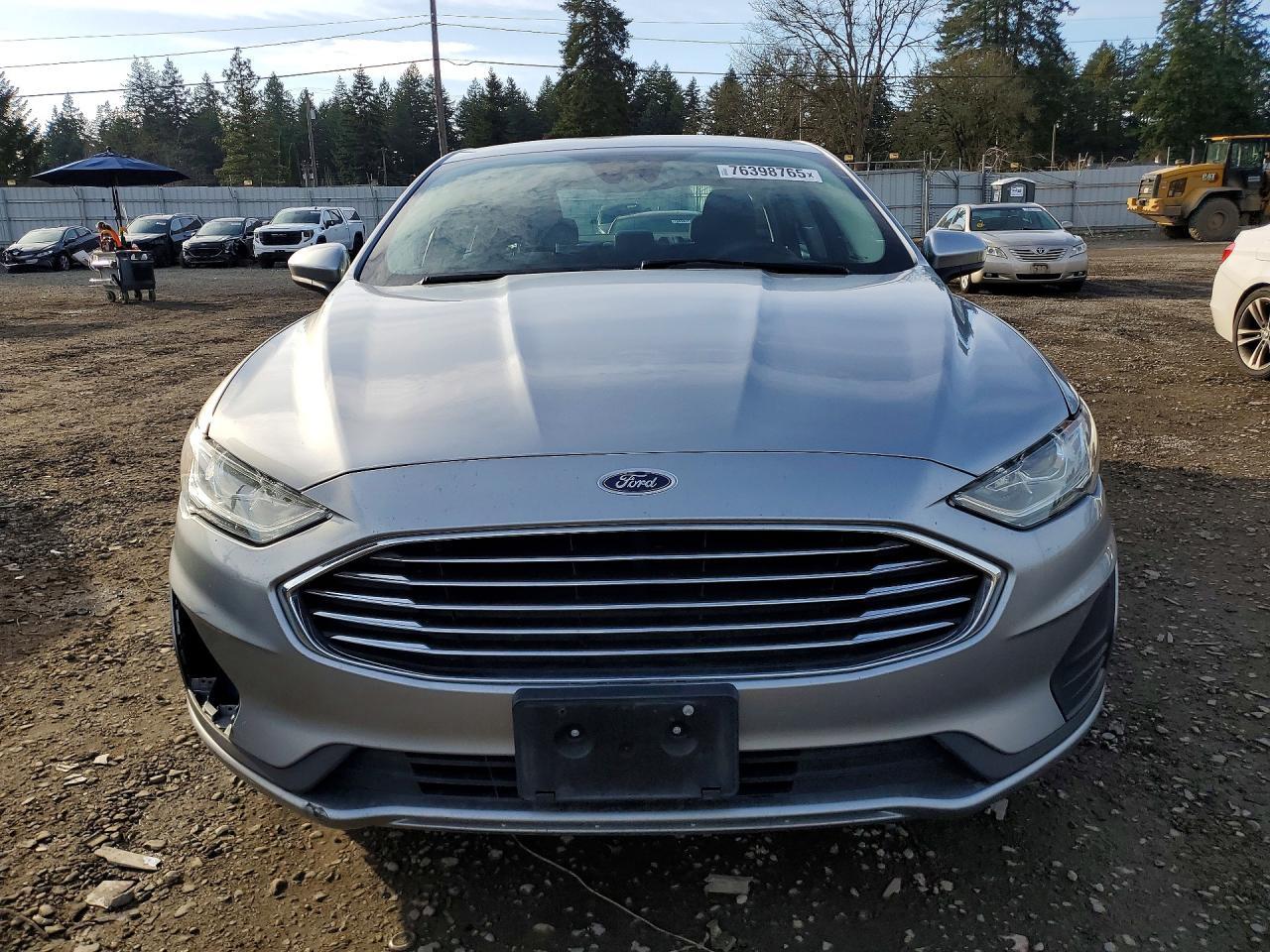 2020 Ford Fusion Se - Фото 5