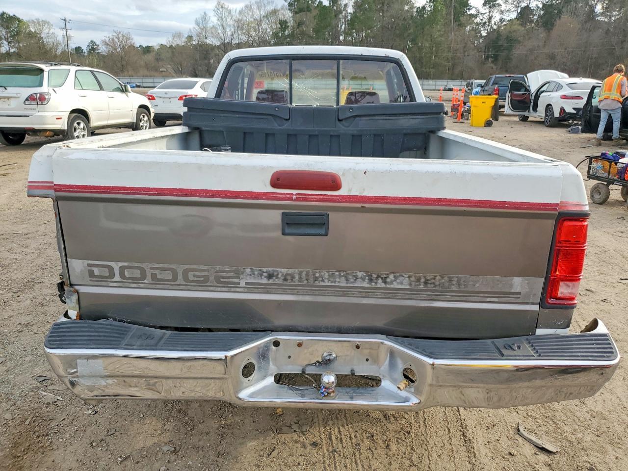 1995 Dodge Dakota - Image 6