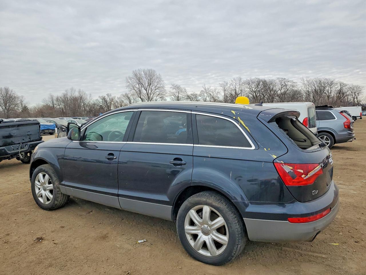 2007 Audi Q7 4.2 Quattro - Image 2