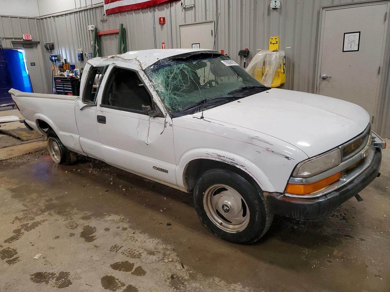 2002 Chevrolet S Truck S10 - Image 4