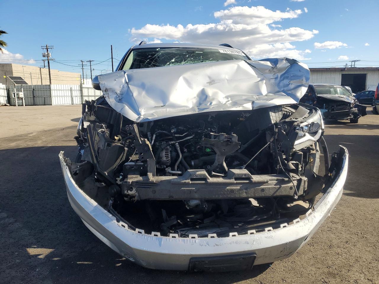 2017 Volkswagen Tiguan S - Фото 5
