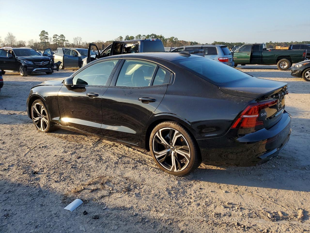 2024 Volvo S60 Core - Image 2