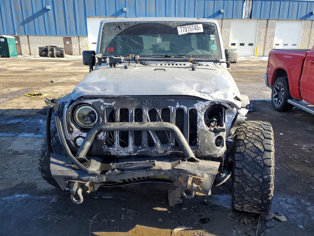 2016 Jeep Wrangler Unlimited Sahara - Фото 5