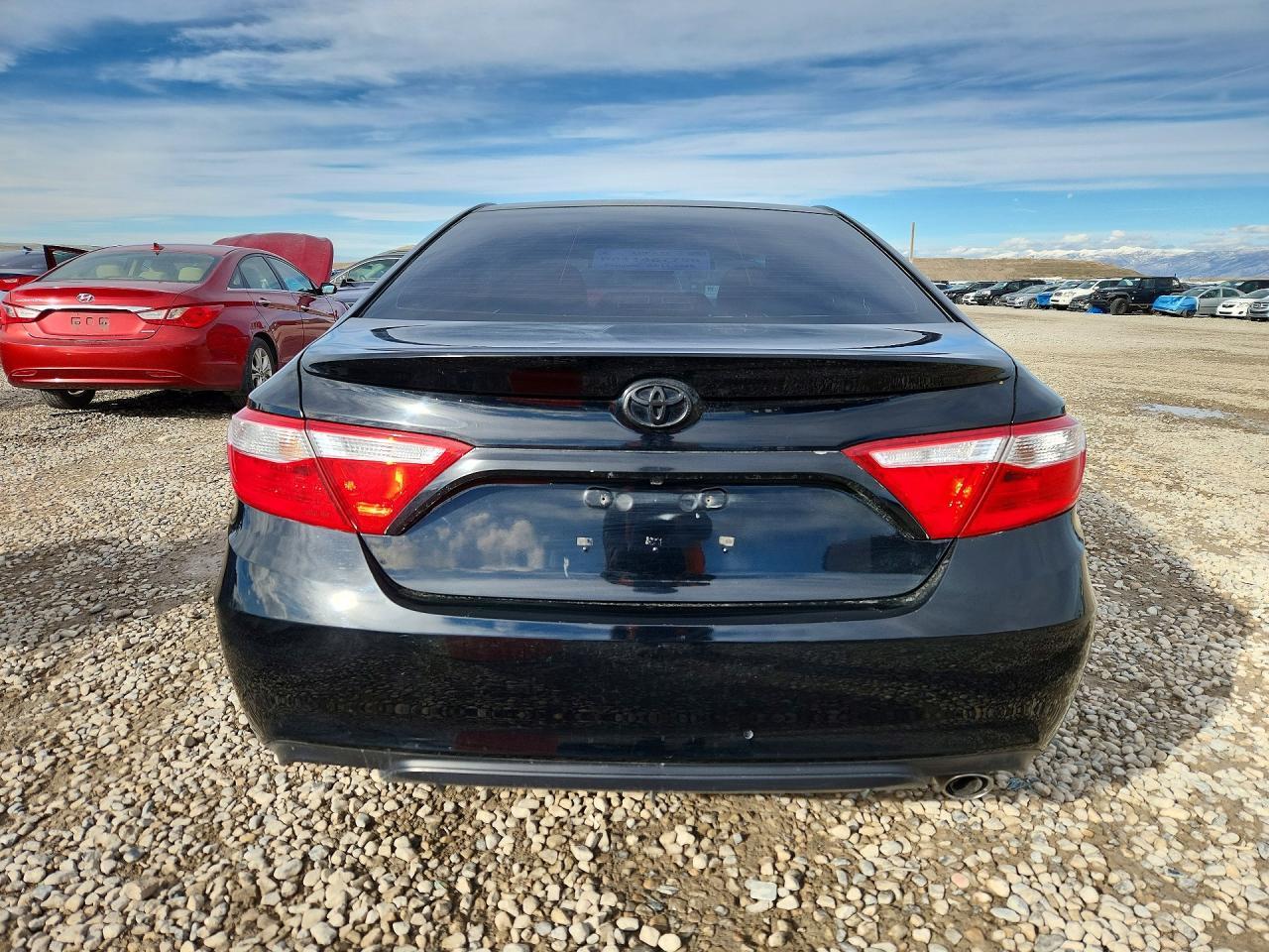 2016 Toyota Camry Se - Фото 6