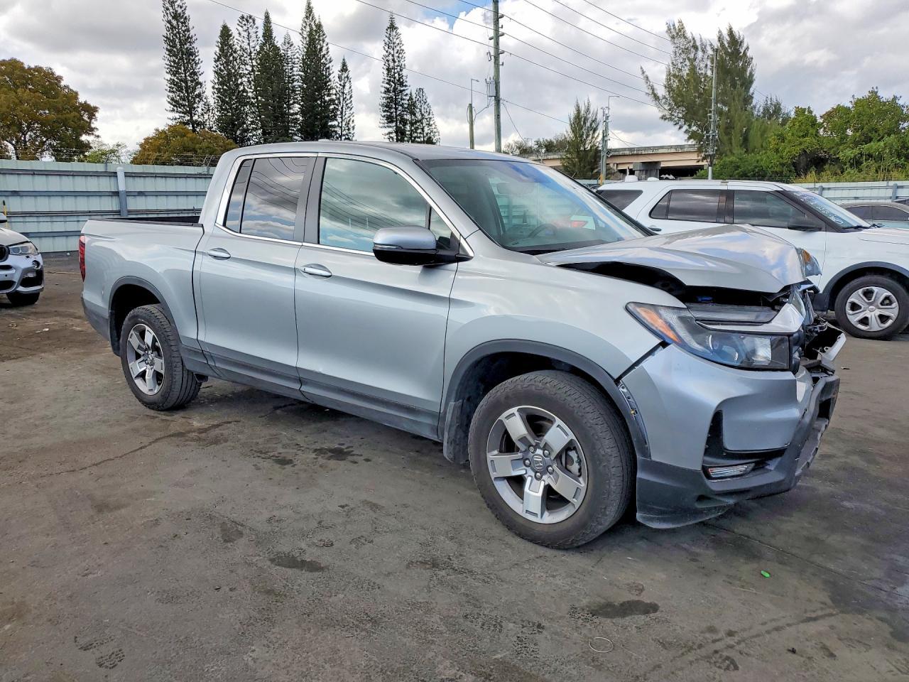 2025 Honda Ridgeline Rtl - Image 4