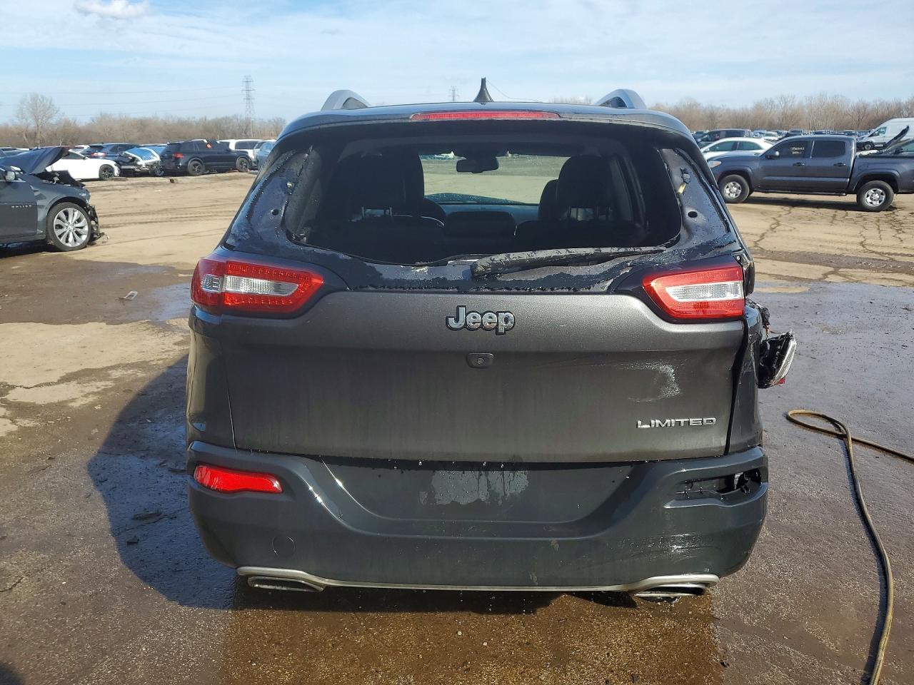2017 Jeep Cherokee Limited - Image 6
