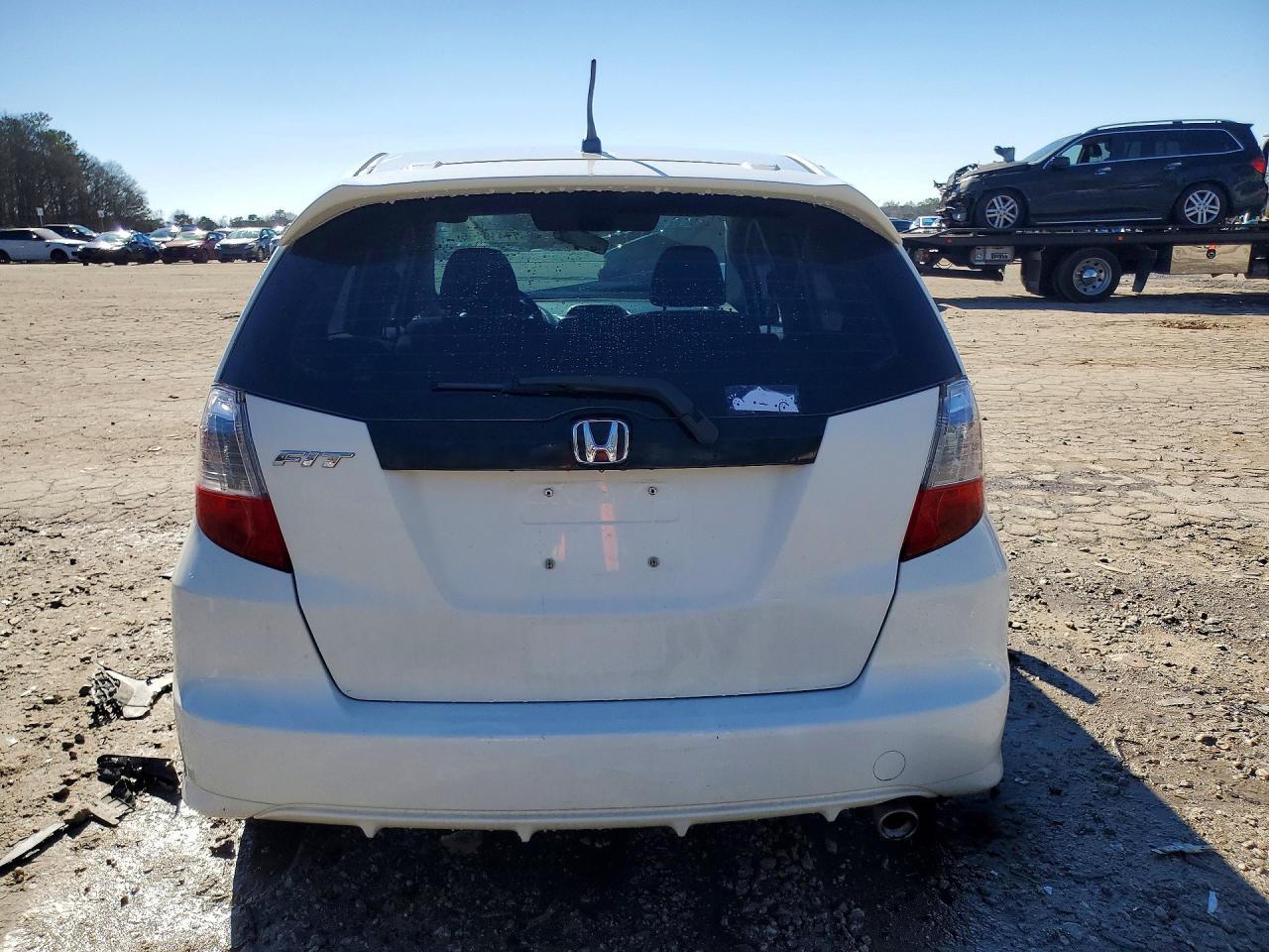 2013 Honda Fit Sport - Фото 6