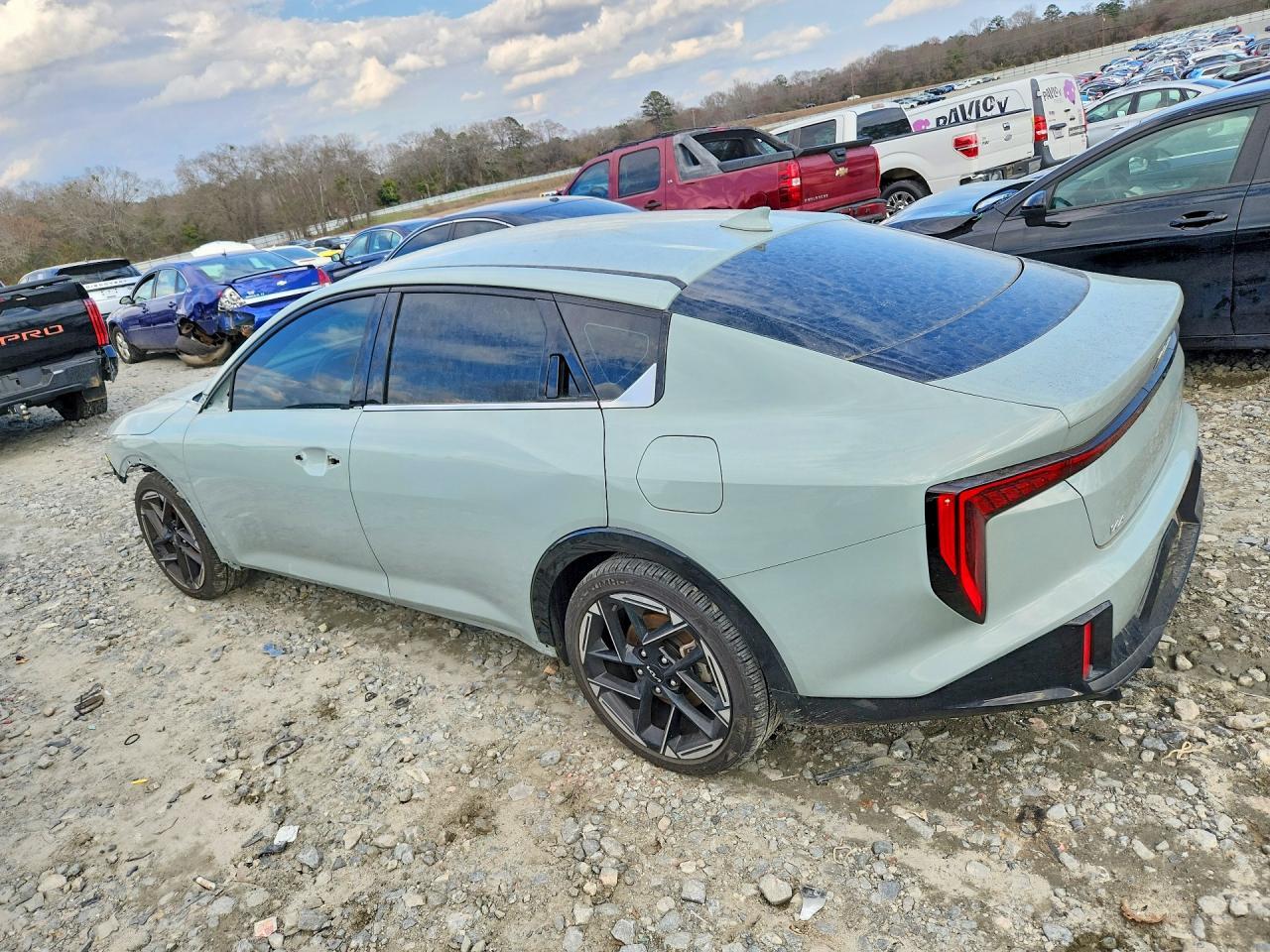 2025 Kia K4 Gt-Line - Image 2