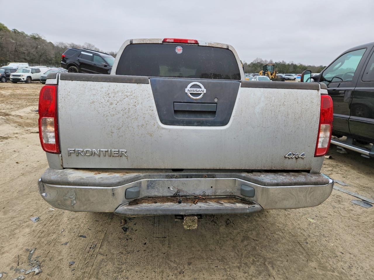 2005 Nissan Frontier Crew Cab Le - Image 6