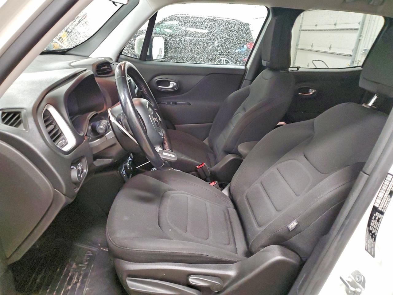 2019 Jeep Renegade Latitude - Фото 7