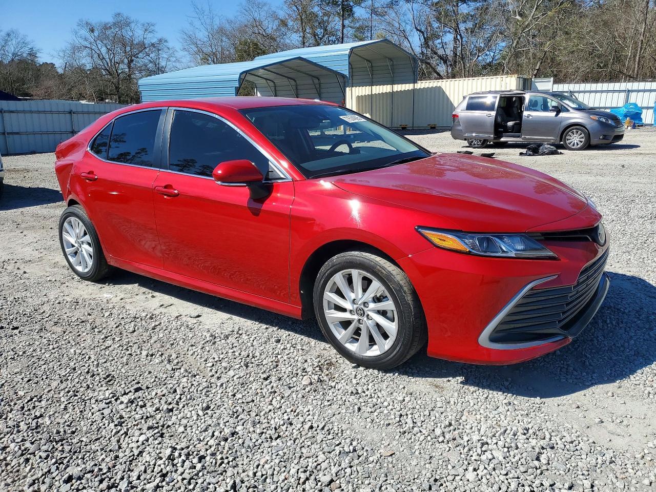 2024 Toyota Camry Le - Фото 4