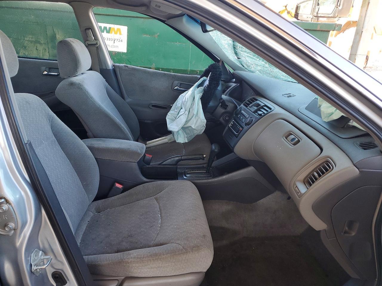 2002 Honda Accord Lx - Image 7