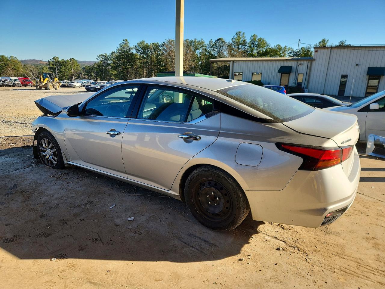 2020 Nissan Altima 2.5 S - Image 2