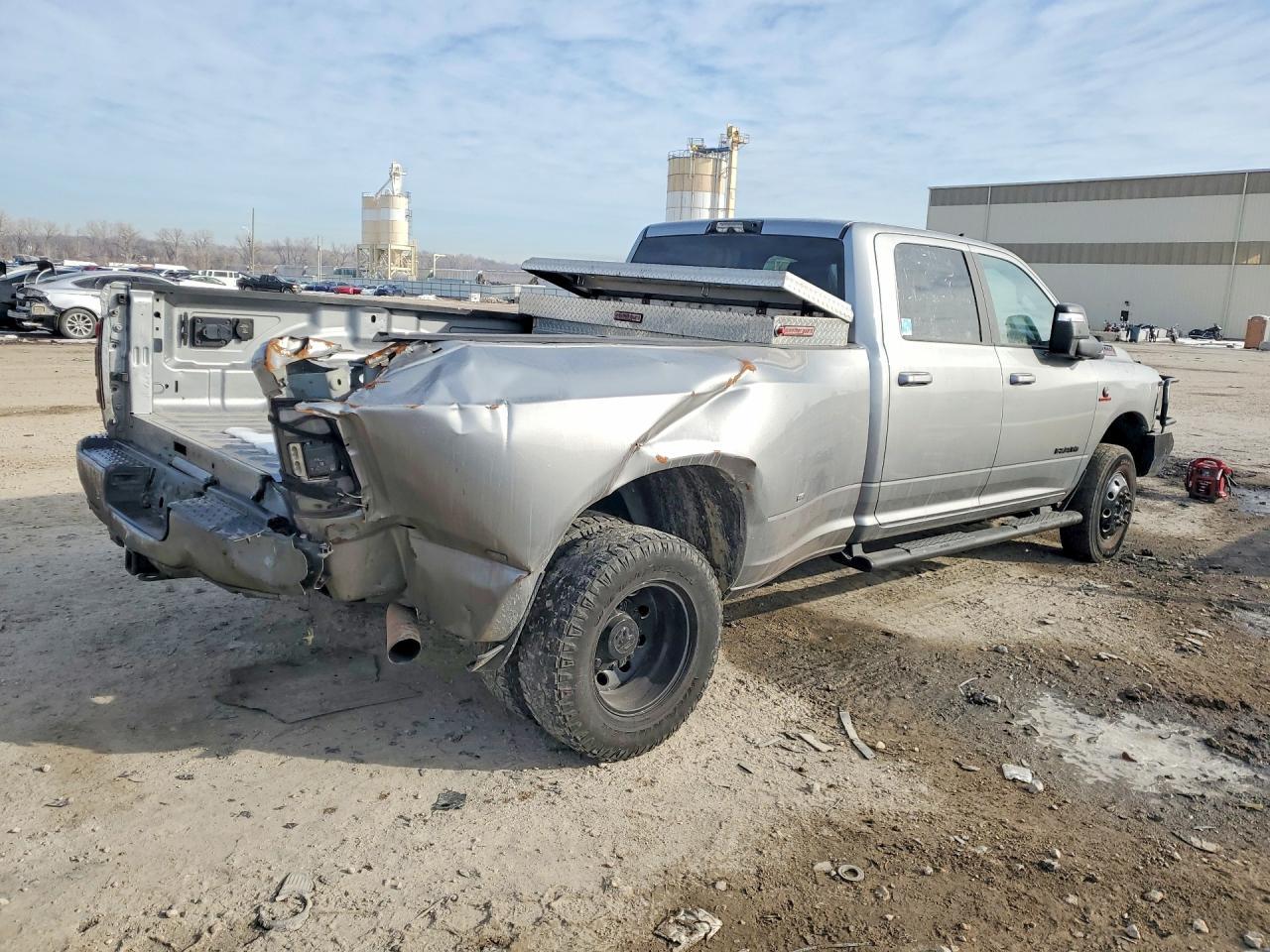 2024 Ram 3500 Big Horn - Image 3