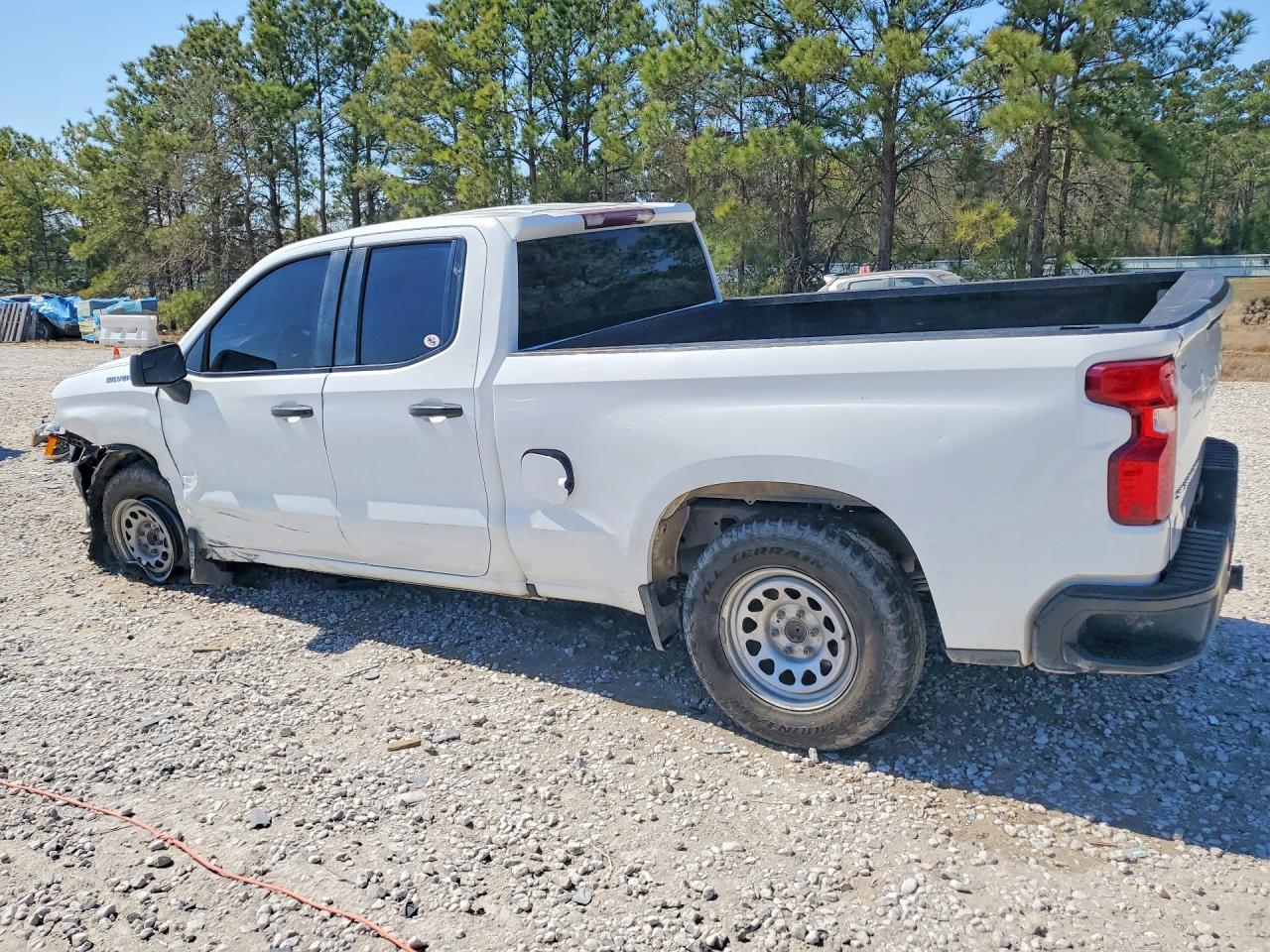2021 Chevrolet Silverado C1500 - Фото 2