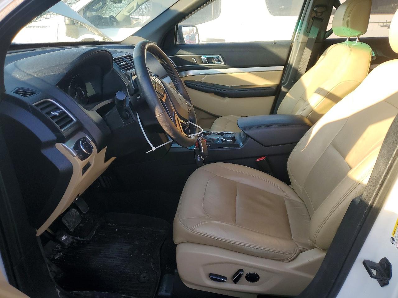 2016 Ford Explorer Xlt - Фото 7