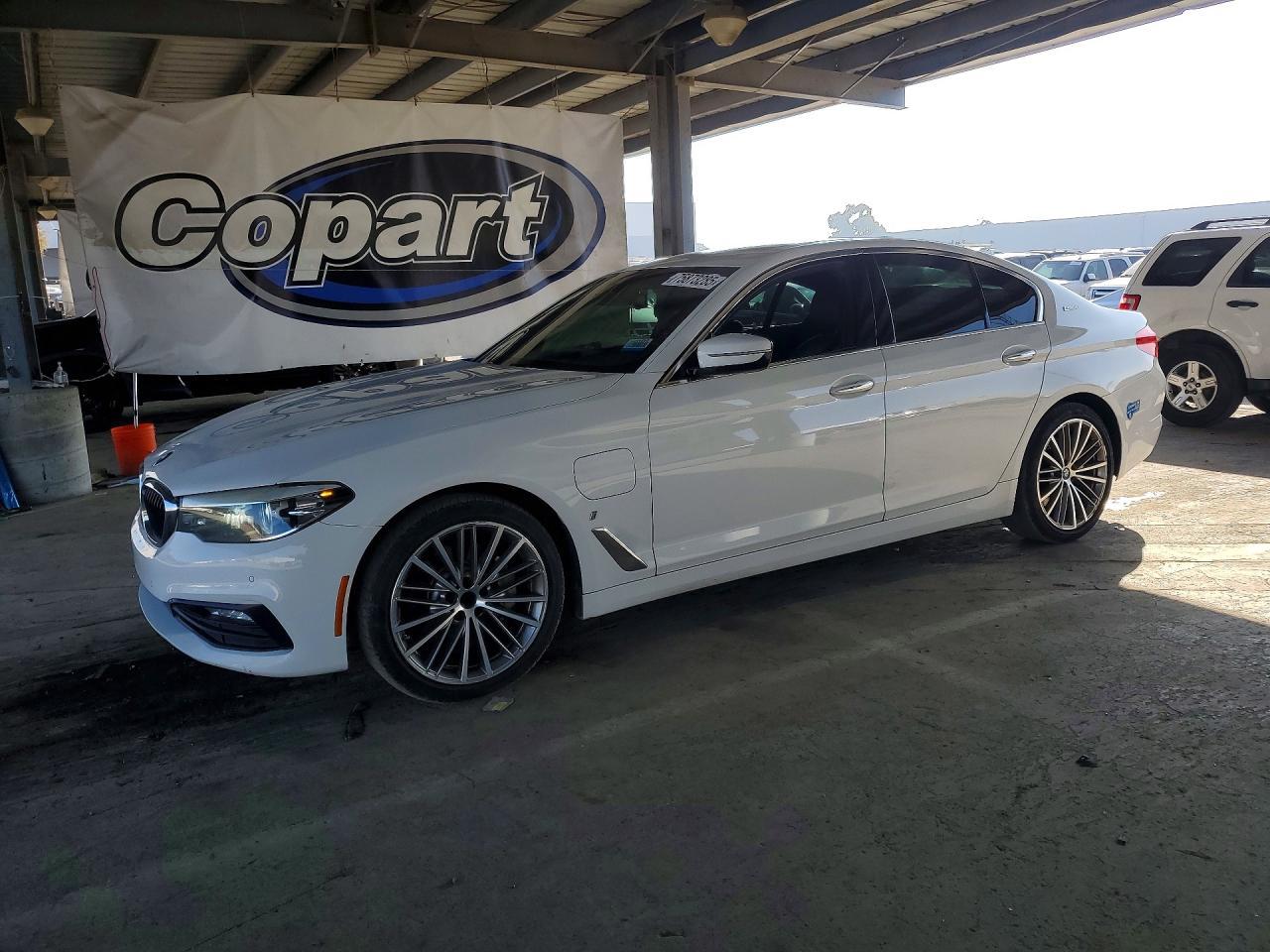 2018 BMW 530Xe