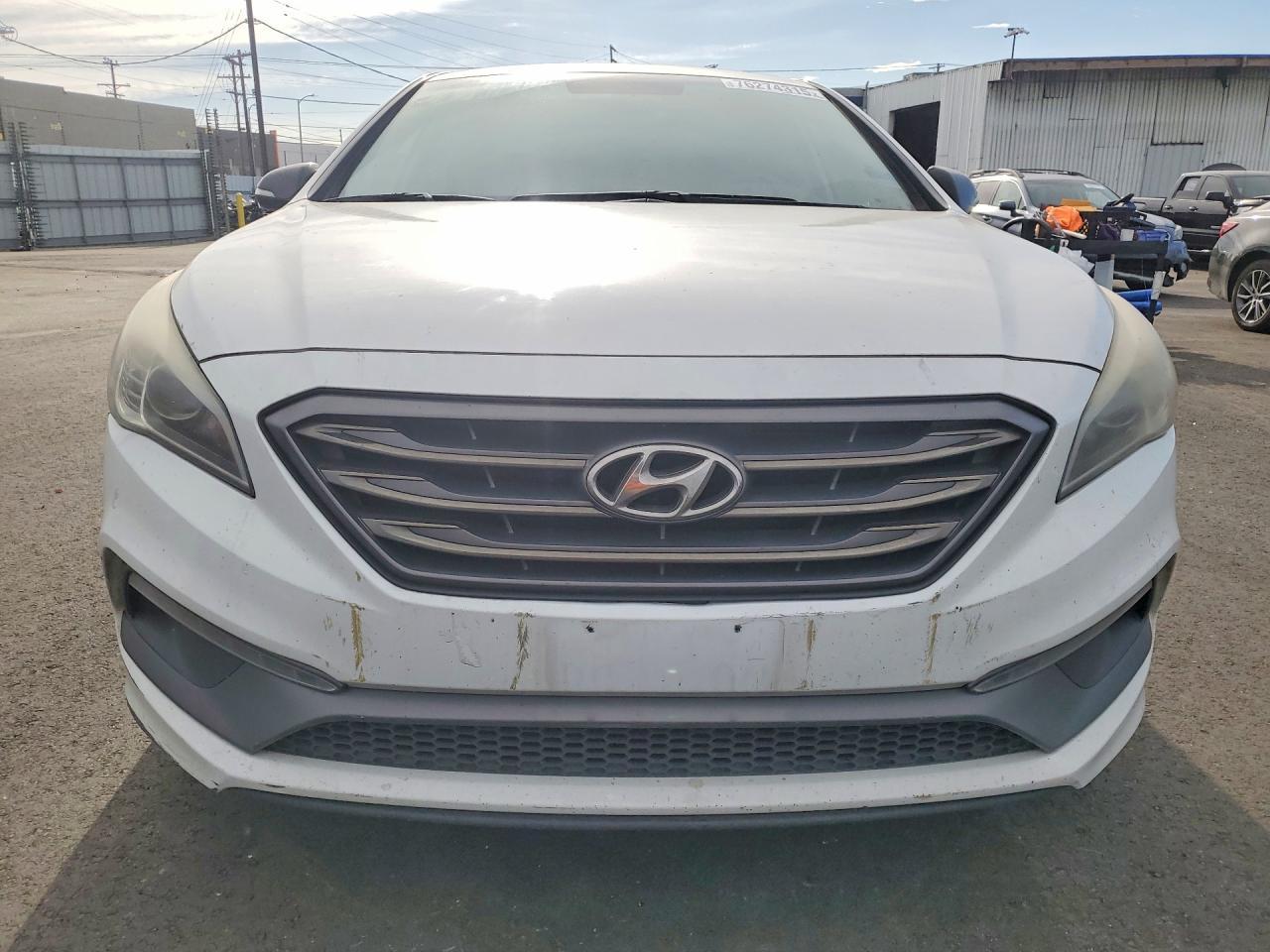 2017 Hyundai Sonata Sport - Image 5